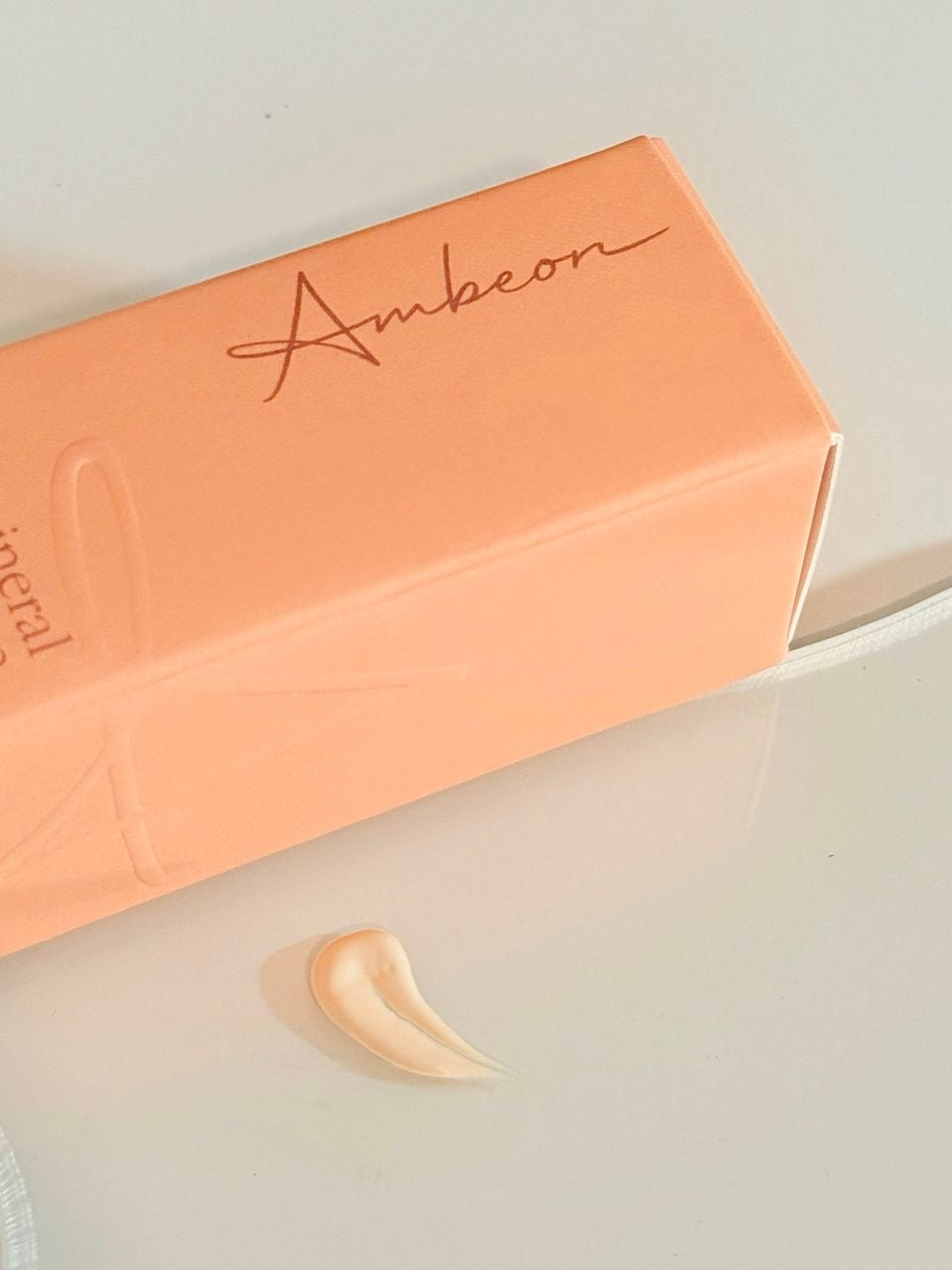 Ambeon mineral sunscreen